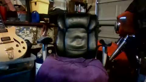 hoss1973_3 online show from March 23, 3:38 pm