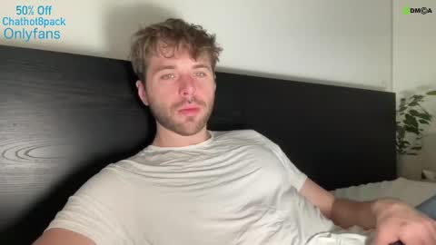 Edward aka Wolf online show from December 17, 8:32 pm