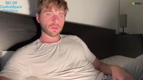 Edward aka Wolf online show from October 3, 7:44 pm