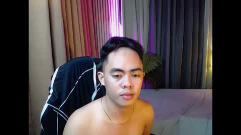 Rylle online show from December 2, 11:00 pm