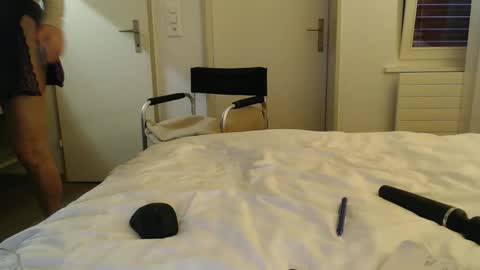 Snapshot of hot_angel_66 chatting on March 13, 11:50 am hot_angel_66 online show from March 13, 11:50 am