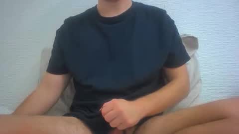 Snapshot of hot_ass_tee chatting on December 26, 3:31 pm h online show from December 26, 3:31 pm