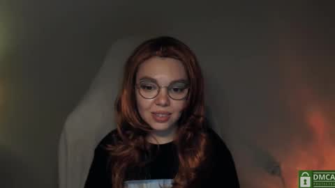 Snapshot of hot_babayaga chatting on December 15, 7:53 pm   online show from December 15, 7:53 pm