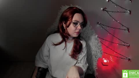 Snapshot of hot_babayaga chatting on December 18, 6:35 pm   online show from December 18, 6:35 pm
