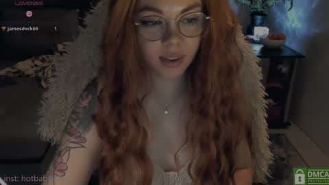 Snapshot of hot_babayaga chatting on January 6, 6:31 pm   online show from January 6, 6:31 pm