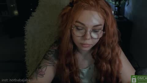 Snapshot of hot_babayaga chatting on January 23, 10:01 pm   online show from January 23, 10:01 pm