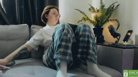 Snapshot of hot_babayaga chatting on February 27, 11:31 am   online show from February 27, 11:31 am