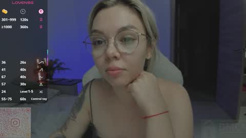 Snapshot of hot_babayaga chatting on September 20, 3:57 pm   online show from September 20, 3:57 pm