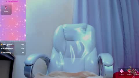 Snapshot of hot_beauty__ chatting on January 29, 10:48 am VALENTINA online show from January 29, 10:48 am