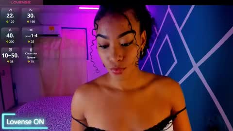 Hot Couple online show from September 11, 4:56 am