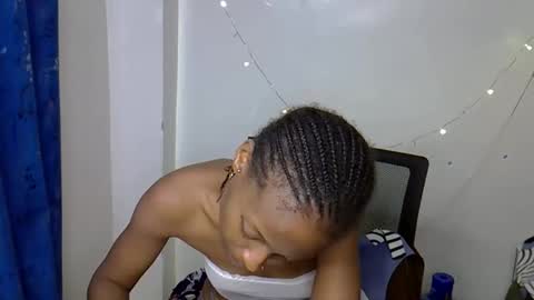 Snapshot of hot_dayne chatting on January 5, 10:13 pm hot_dayne online show from January 5, 10:13 pm