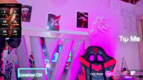 Snapshot of hot_destinyk chatting on July 30, 9:03 pm destinyk online show from July 30, 9:03 pm