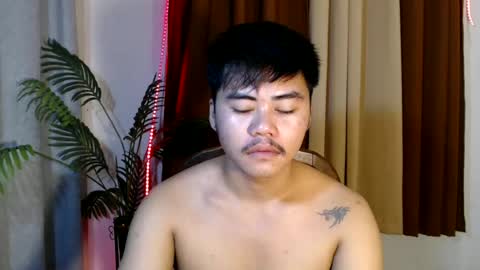 hot_emmanuel online show from June 14, 10:56 pm