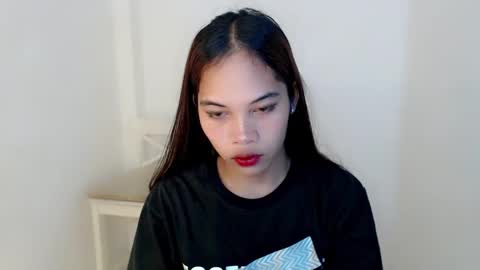    online show from December 18, 4:06 pm