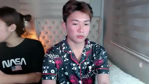    online show from February 6, 11:32 am