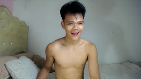 hot_fucker_ online show from September 29, 7:13 am