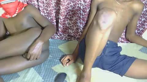 Snapshot of hot_fuckers44 chatting on December 13, 7:40 pm roy AND eddie online show from December 13, 7:40 pm