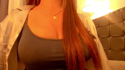 kelly lee online show from March 9, 8:18 am