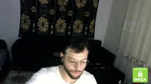 Snapshot of hot_hairy_boi chatting on February 11, 6:44 pm Senpai online show from February 11, 6:44 pm