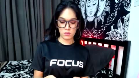 Jessica Cumshow FOLLOW ME online show from November 16, 1:11 am