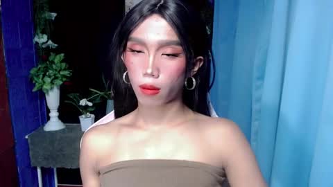 Khianna online show from February 1, 7:01 pm