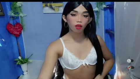 Khianna online show from March 22, 11:08 pm