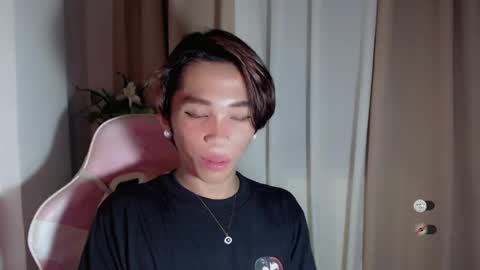 Snapshot of hot_khianna chatting on May 16, 10:36 am Khianna online show from May 16, 10:36 am