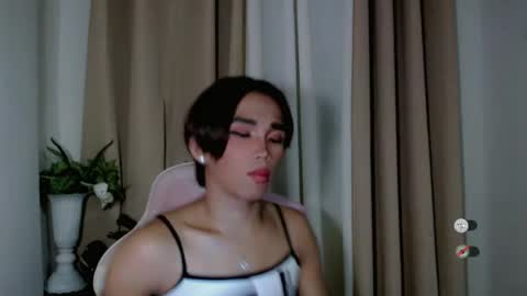 Snapshot of hot_khianna chatting on May 21, 4:58 pm Khianna online show from May 21, 4:58 pm