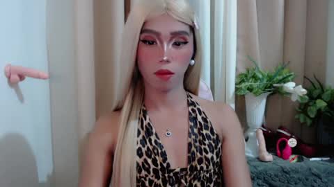 Snapshot of hot_khianna chatting on May 24, 2:11 pm Khianna online show from May 24, 2:11 pm