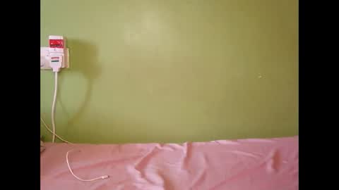 Snapshot of hot_latifah chatting on November 25, 10:04 am hot_latifah online show from November 25, 10:04 am