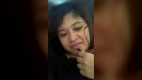 hot_phoenixx online show from March 18, 2:37 am