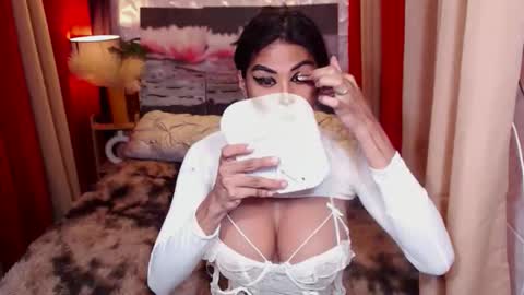 Snapshot of hot_pleasure_cock chatting on November 8, 10:04 am Julli Anna online show from November 8, 10:04 am