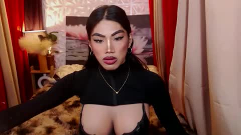 Snapshot of hot_pleasure_cock chatting on November 14, 9:52 am Julli Anna online show from November 14, 9:52 am