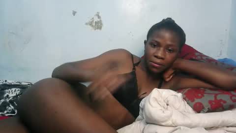 Snapshot of hot_pussy776984 chatting on May 16, 11:57 pm Neddy online show from May 16, 11:57 pm