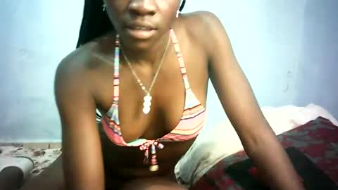 Snapshot of hot_pussy776984 chatting on June 18, 10:41 am Neddy online show from June 18, 10:41 am