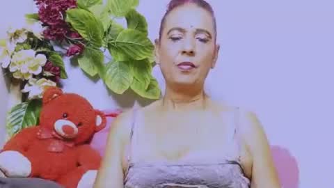 hot queen online show from July 6, 3:14 pm