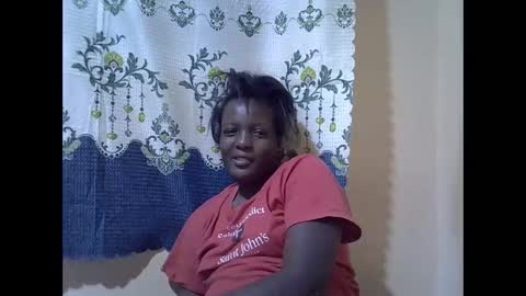 Snapshot of hot_raylah chatting on December 5, 3:04 am RAYLAH online show from December 5, 3:04 am