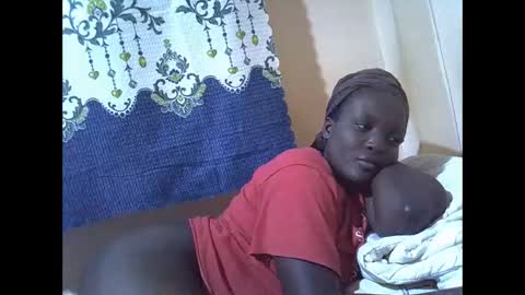 Snapshot of hot_raylah chatting on December 13, 8:58 pm RAYLAH online show from December 13, 8:58 pm