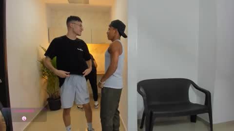 Snapshot of hot_sexmature chatting on October 12, 11:04 pm Vanesa Oliver and Andrew online show from October 12, 11:04 pm