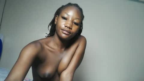 Milly online show from July 7, 3:09 am