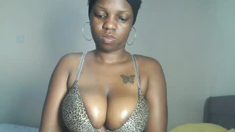 Snapshot of hot_sexxy_baby chatting on July 12, 3:08 am hot_sexxy_baby online show from July 12, 3:08 am