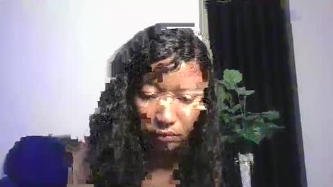 Hanan online show from May 31, 6:09 pm