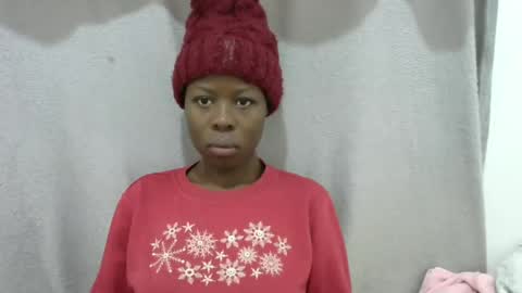 Snapshot of hot_shayla chatting on May 20, 11:16 am esiiii online show from May 20, 11:16 am