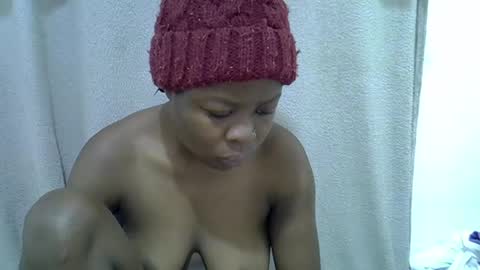 Snapshot of hot_shayla chatting on July 23, 11:41 am esiiii online show from July 23, 11:41 am