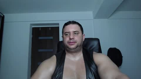 Stefano.. online show from October 18, 3:24 pm