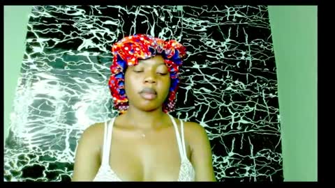 Snapshot of hot_stellaa chatting on December 21, 10:08 pm Stella online show from December 21, 10:08 pm