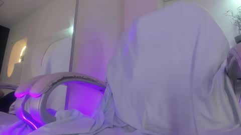 Valery online show from November 19, 8:20 pm