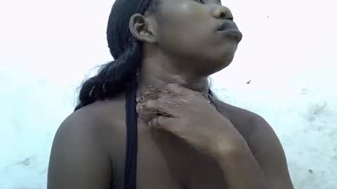 hotagrace online show from February 6, 7:17 pm