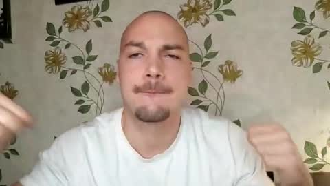 Kristiyan online show from March 9, 7:29 pm