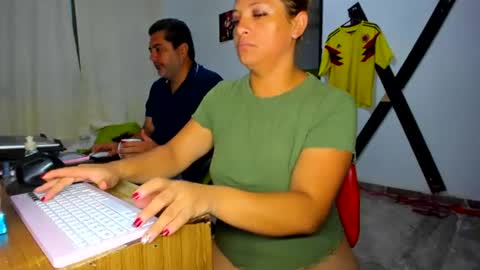 Snapshot of hotandfierylatinos chatting on July 12, 10:50 am hotandfierylatinos online show from July 12, 10:50 am